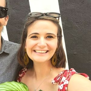 Meet your Posher, Ava